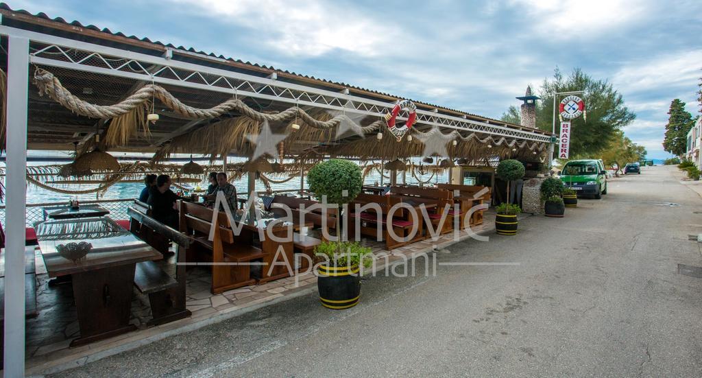 Apartments Martinovic Zaostrog Exteriör bild